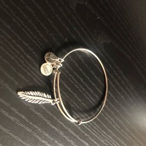 ALEX AND ANI SILVER FEATHER BRACELET
